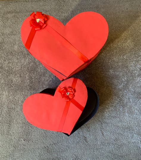 Single Heart Shaped T Box Etsy
