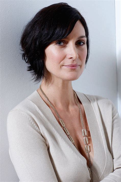 Carrie Anne Moss Watch Her In The Matrix Carrie Anne Moss Beauty