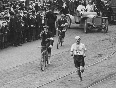 The 1908 olympics were to take place in rome, but a volcanic eruption of vesuvius in 1906, that severely affected naples, made the italian therefore london took the chance of organizing the olympics, building for that purpose a big stadium in white city. Scenes From the 1908 London Olympic Marathon ~ vintage ...