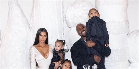 Kim Kardashian Nos Enseña A Psalm West Su Cuarto Hijo Con Kanye West