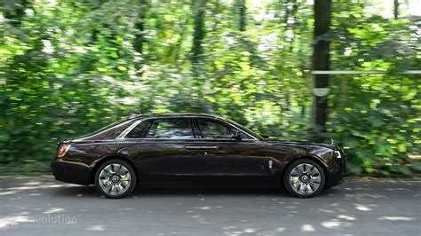 Driven 2021 Rolls Royce Ghost Extended Is A Baby Phantom With Big