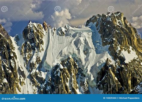 Rugged Mountain Peak Stock Photo Image Of Cloud High 10839444