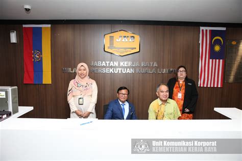 Diskon besar untuk hotel & akomodasi di kuala lumpur, malaysia. Lawatan Kerja Timbalan Menteri ke Pejabat JKR WP Kuala ...