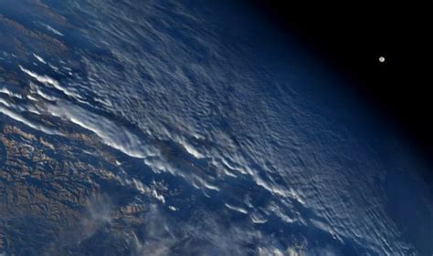 Nasa News Astronaut Snaps Breathtaking Views Of Earth From 250 Miles