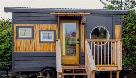 Qanda A New Tiny House For The Tiny Digs Hotel In Portland Archiexpo E