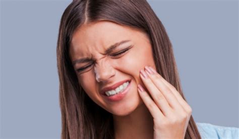 Oleh karena itu, disini kita akan membahas cara menghilangkan sakit gigi secara mudah dan alami, tanpa efek samping dan bisa dilakukan sendiri di rumah. Tips dan Trik Cara Menghilangkan Sakit Gigi Dalam Sekejab ...