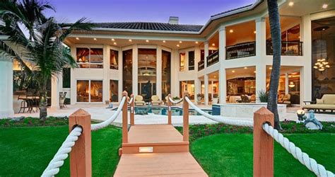 50 Best Rich People Houses Images On Pinterest Rich People Houses Be