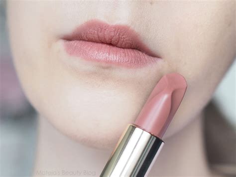 L Oreal Paris Colour Riche Les Nus Intense Lipstick Mateja S Beauty Blog