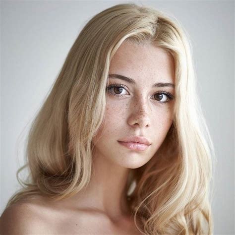 Beauty Blonde Girl Hair Styles