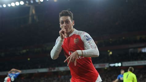 Arsenals Mesut Ozil Wins Kicker Award But Not Named World Class