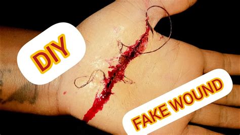 Remove from heat and add olive oil. DIY FAKE WOUND WITHOUT USING SCAR WAX & STAGE BLOOD (for beginners) - YouTube