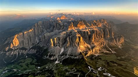 Visualizza altre idee su giro d'italia, girandole, italia. Best 50+ Giro d'Italia Wallpaper on HipWallpaper | Giro ...