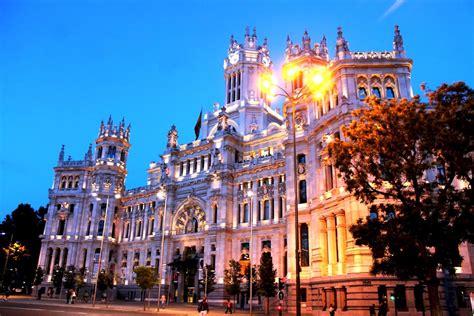 Cuánto cuesta viajar a España Tips para tu presupuesto