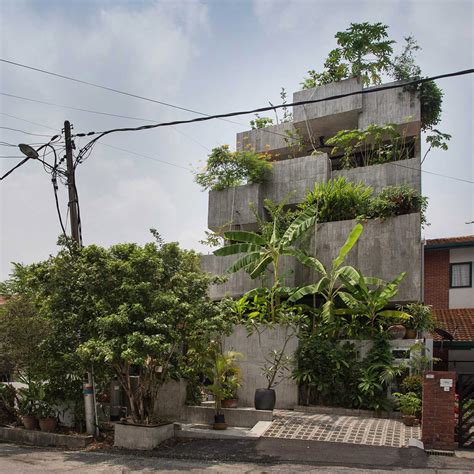 Planter Box House By Formzero Is A Concrete Home Covered In Plants