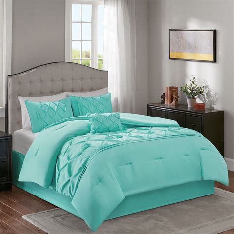 Luxury comforter sets are also called bed in bag sets. Update your space instantly with the Home Essence Austin 5 ...