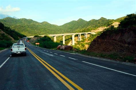 A finales de este año será concluida la autopista Oaxaca Puerto
