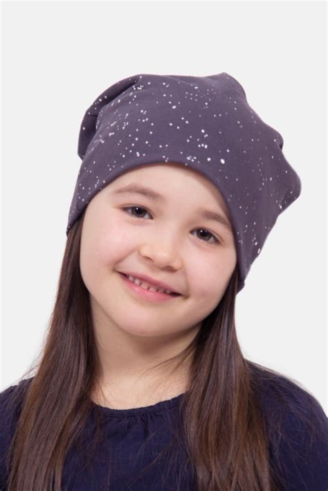 Im internet gibt es zahlreiche einfache schnittmuster für beanies zum kostenlos ausdrucken. Beanie Mütze » kostenloses Schnittmuster für Groß & Klein ...