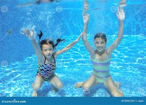 Girls Swimming Stock Photography 3951344