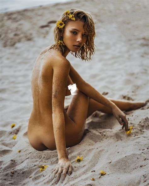 Rachel Yampolsky Nue 1 Photo Célébrité nue