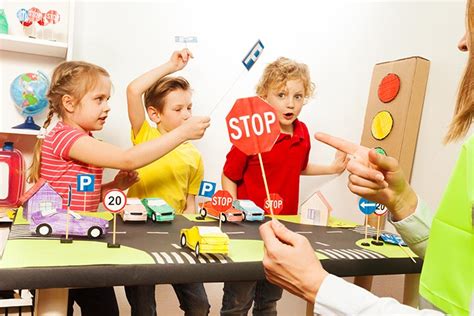 10 Road Safety Rules You Should Teach Your Children
