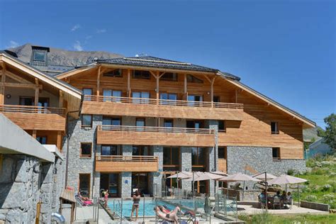 alpenrose hotel in l alpe d huez dé vakantiediscounter