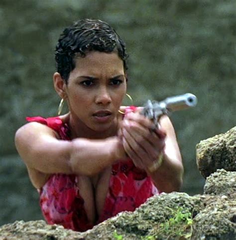 halle berry hot pics die another day s1 17 hd screencaps