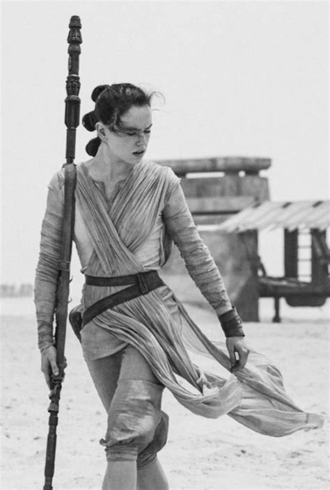 Daisy Ridley As Rey From Star Wars Episode Vii The Force Awakens Rey Star Wars Star Wars