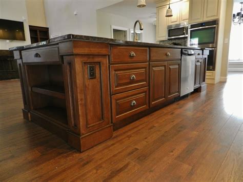 Granada cabinets is your countertop expert in the anaheim area! Westshore Granada - Traditional - Kitchen - Tampa - by ...