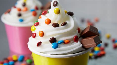 Frozen Yogurt Vs Ice Cream Nutrition Insight