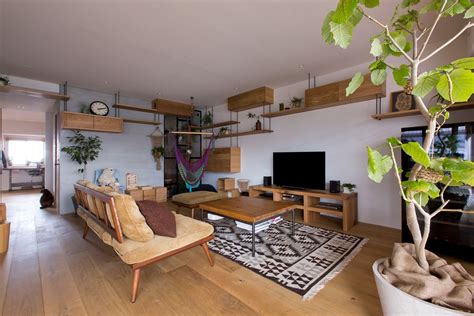 This Creative Japanese Apartment Is A Space Savvy Cat Haven