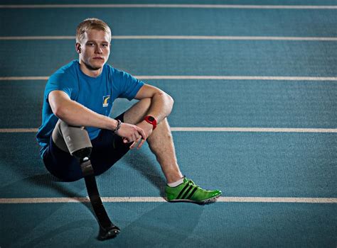 Paralympic Profile Jonnie Peacock Sprinting The Independent The