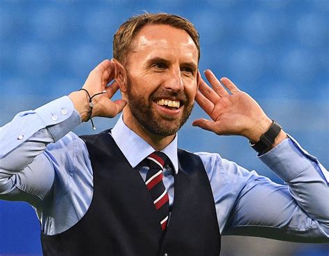 Gareth Southgate England Manager Returns To Pitch To Conduct