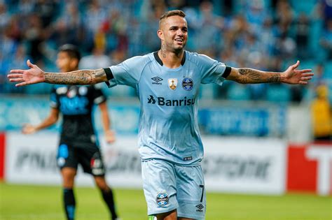 Get the latest grêmio news, scores, stats, standings, rumors, and more from espn. Grêmio corre contra o tempo para renovar com Luan