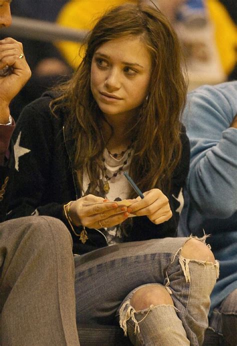 Mary Kate Olsens Hair Messy But I Like It Ashley Mary Kate Olsen