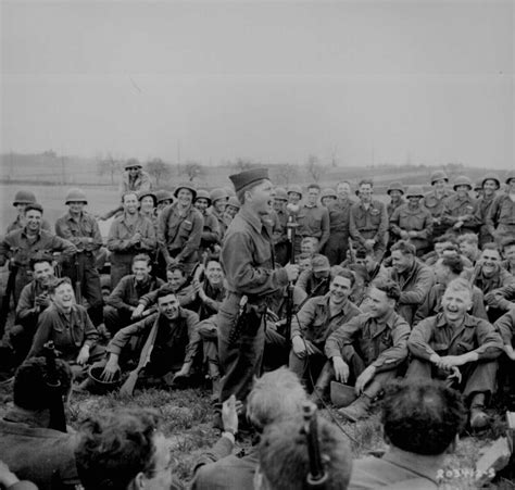 Photo Pfc Mickey Rooney Entertained Fellow Soldiers In The Us 44th