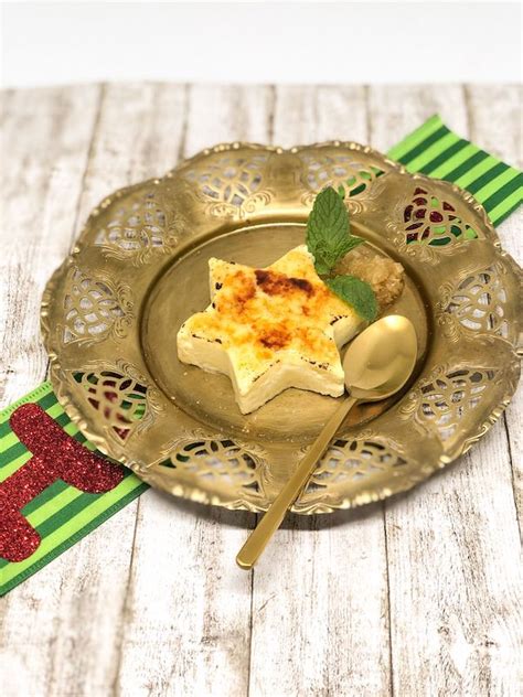 I suppose making a french treat this week doesn't make much since. Ingwer-Kokos Crème brûlée - Sasibella