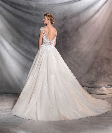 Pronovias Ofelia Size 14 Princess Wedding Dress Mia Sposa Bridal Boutique