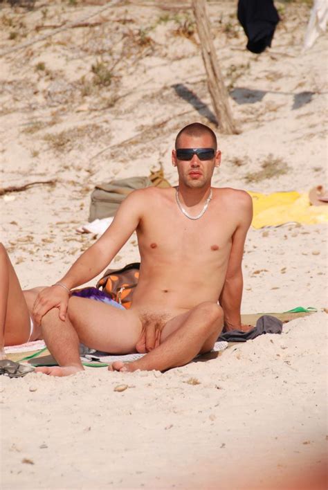 Bulge Naked Jock Beach Spy Cam