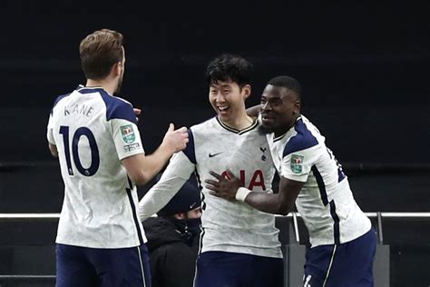 Há mais de 30 anos que a equipa de anfield road não vence um título da liga inglesa. Tottenham vence Brentford e se classifica para final da ...