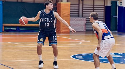 Virtus Nella Tana Di Todi Per Lanciare La Fuga Virtus Basket Civitanova