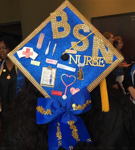 Pin By Chamberlain College Of Nursing On Nursing Graduation Caps