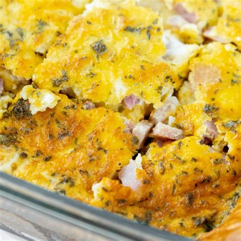Easy Sausage And Egg Breakfast Casserole With Bread Play Party Plan
