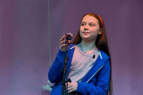 For hundreds of thousands of young people around the world, greta thunberg is an icon. Greta Thunberg im Buch: "Szenen aus dem Herzen" über die ...