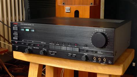 Luxman LV Integrated Amplifiers