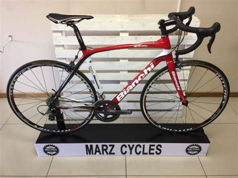 Vendo bicicletta bianchi infinito con: *Special* 2013 Bianchi Infinito C2C Ultegra - 53cm | Bike Hub