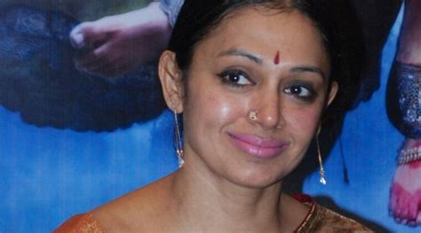 Lack Of Exciting Roles Keeping Shobana Away From Films The Indian Express