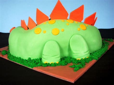 We've come up with a great range of dinosaur cake ideas for kids. butter hearts sugar: June 2012
