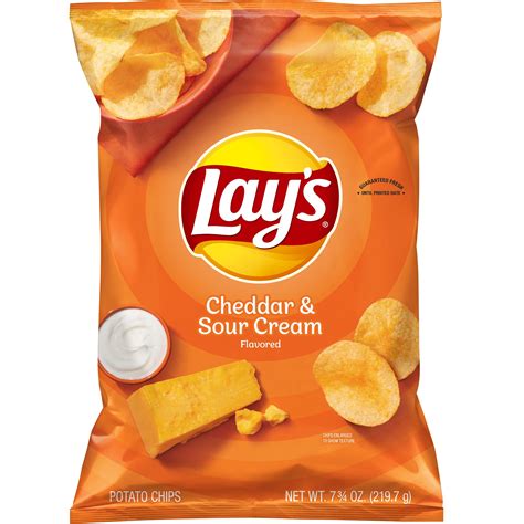 Lays Potato Chips Cheddar And Sour Cream Flavor 775 Oz Bag Walmart