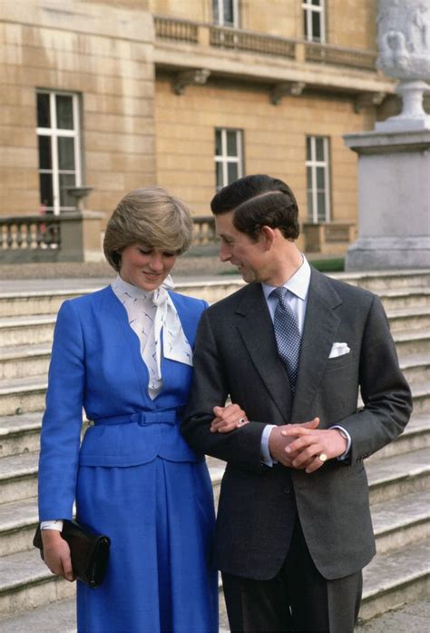 Diana, princess of wales (born diana frances spencer; Princess Diana and Prince Charles's Engagement Photos ...