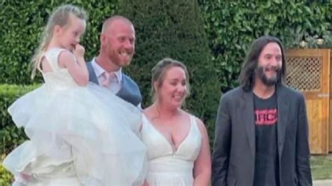 Watch Today Excerpt Watch Keanu Reeves Surprise Newlyweds At Wedding